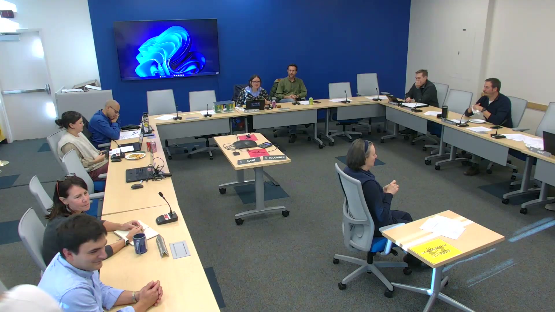 Anchorage weighs requiring candidates to gather voter signatures to get on the ballot