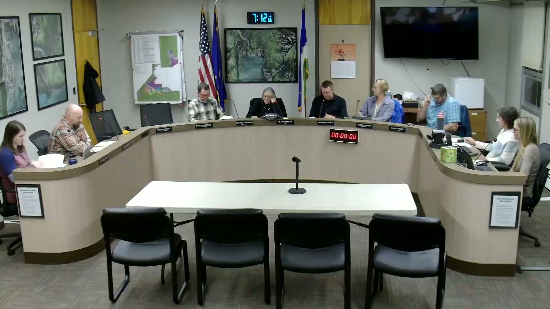 Seward planning commission backs letting 3- to 5-unit housing skip conditional use permits