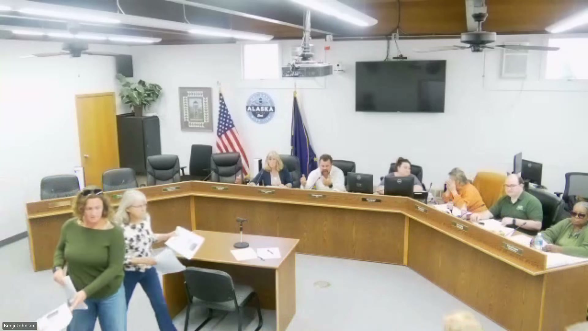 A Palmer barbecue restaurant's parking variance waits another month after neighbors object